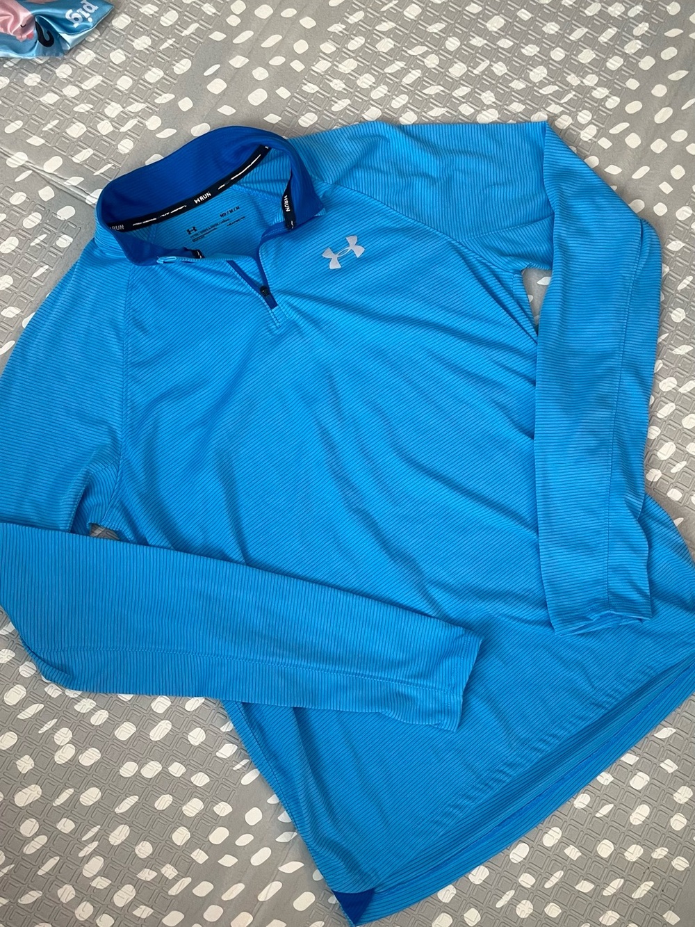Under Armour Women’s Bright Blue Quarter-Zip Training Pullover